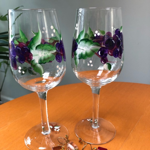 Freestanding bottle holder & wine glasses - Picture 10 of 10